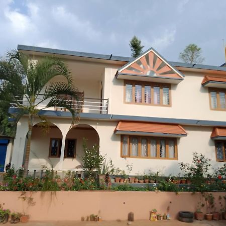 Krishna Kuteera Apartment Siddāpur Exterior foto